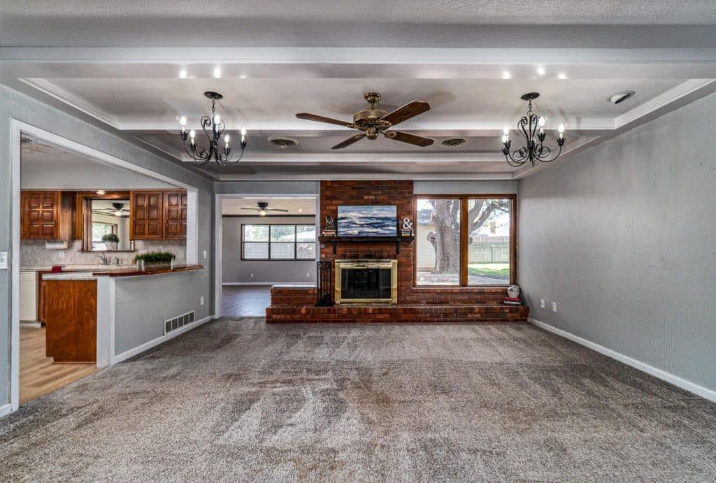 202 Comanche, Tulia, TX 79088 image 4