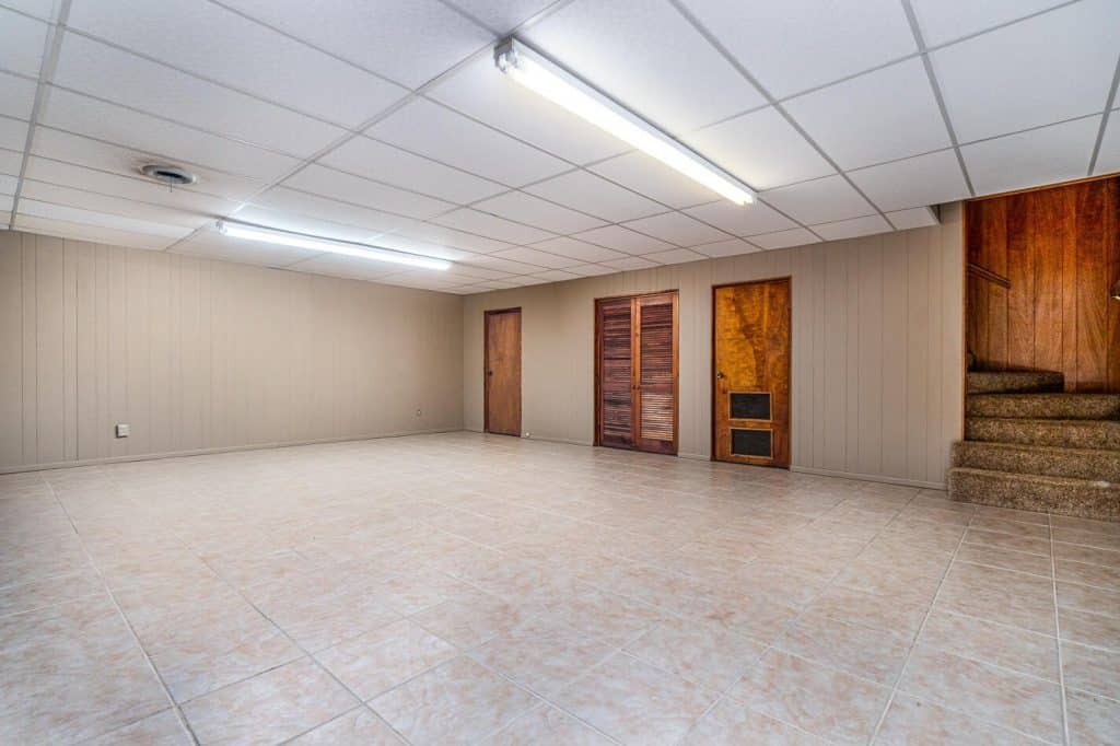 220 Buffalo Tulia, TX 79088 image 4