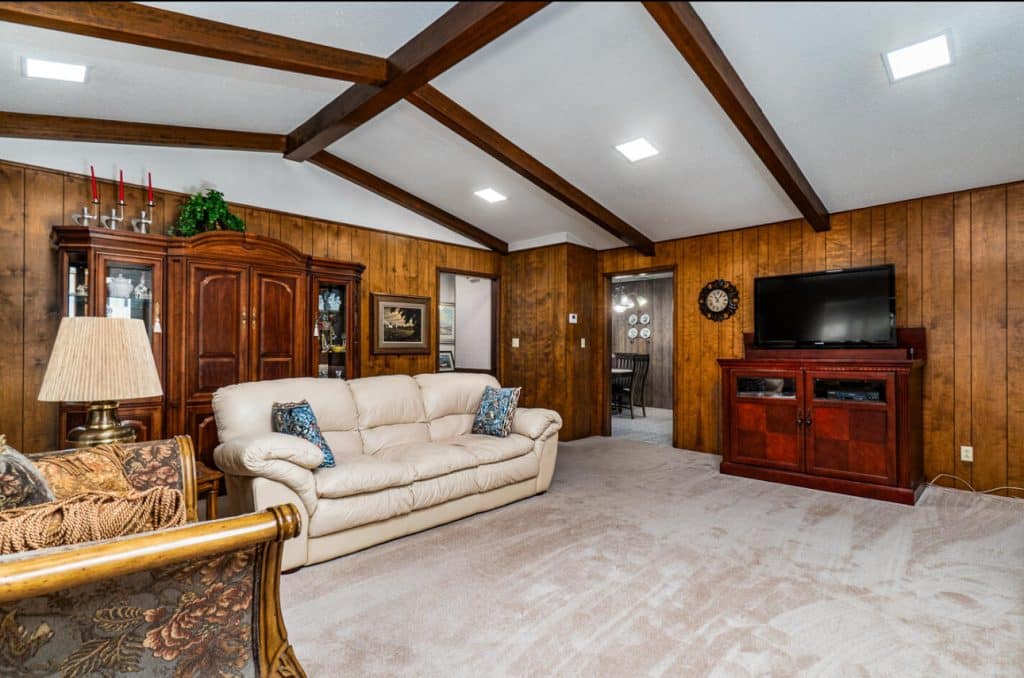216 Comanche Trail, Tulia TX 79088 image 4